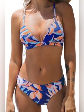 Cupshe Blue Orange Floral Print Triangle Bikini